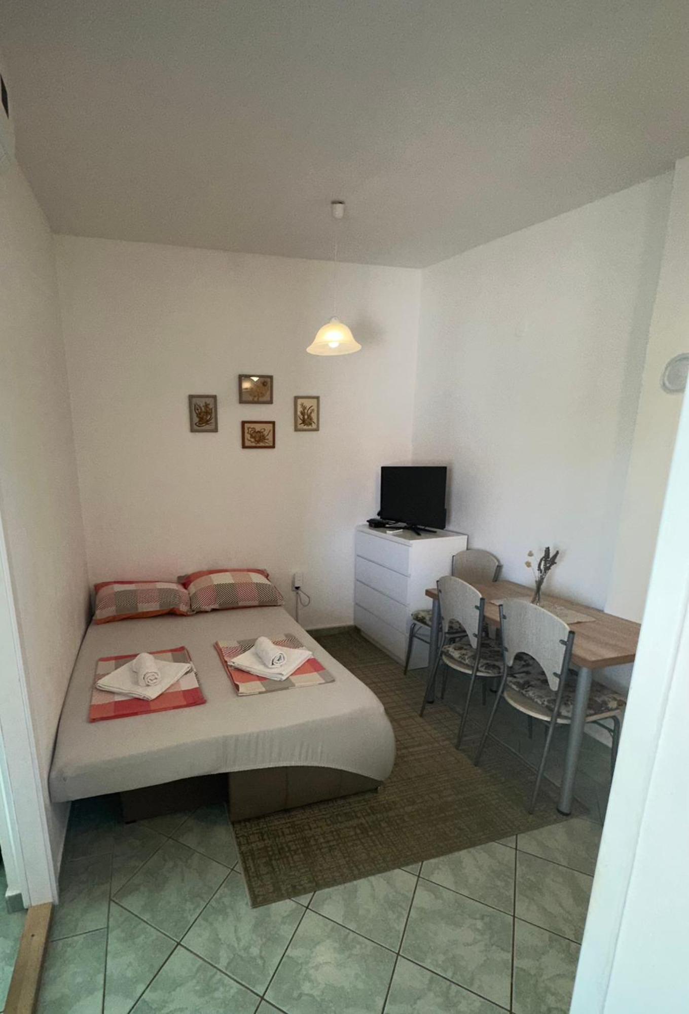 Apartmani Matovina Вир Екстер'єр фото